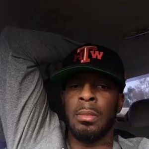 Meet your Posher, Charles