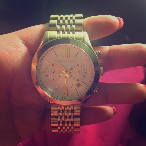Michael kors gold watch