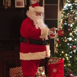 Meet your Posher, Raymond