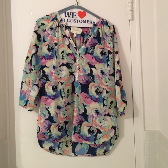 Yuni Kim floral top