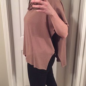 woven heart Sweaters - Flash Sale! Lightweight Poncho- perfect for Fall! woven heart Sweaters - Flash Sale! Lightweight Poncho- perfect for Fall!