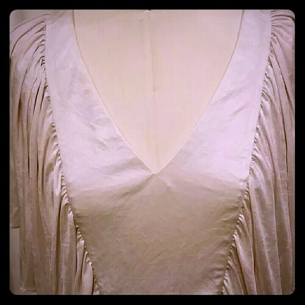 BCBG top.