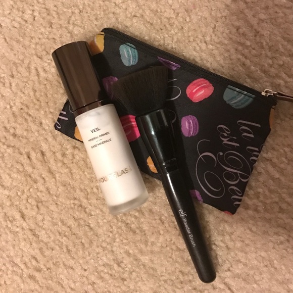 Hourglass Veil Mineral Face Primer