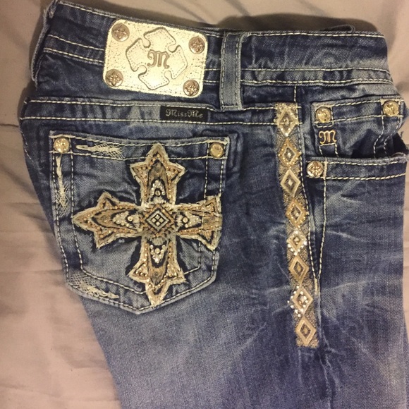 Miss Me Skinnys 27R
