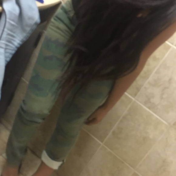 Army pants from Urban Outfitters. - Picture 2 of 4