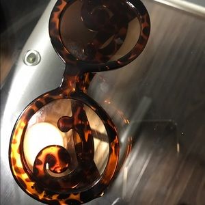 tortoise sunglasses