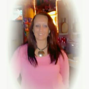 Meet your Posher, Angie