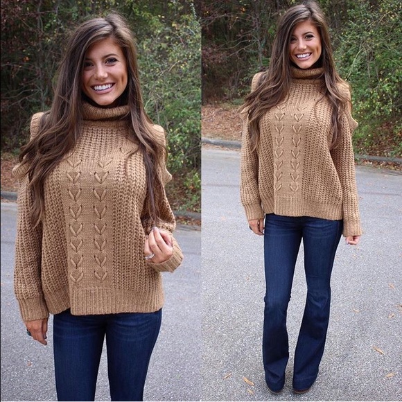 Thirty one boutique Brown Sweater