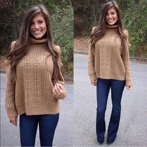 Thirty one boutique Brown Sweater
