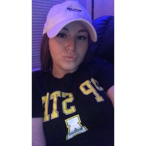 Meet your Posher, Katie