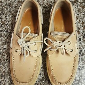 Highland Creek boat shoes