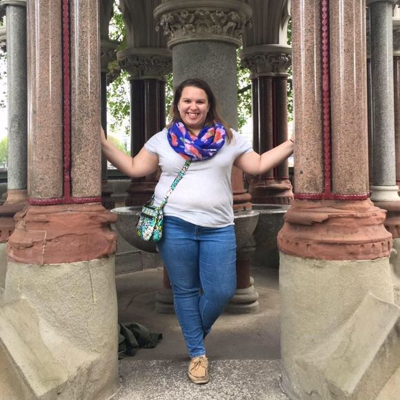 Meet your Posher, Marissa