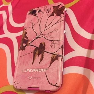Pink camo life proof