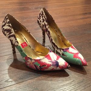 Nine West floral heels