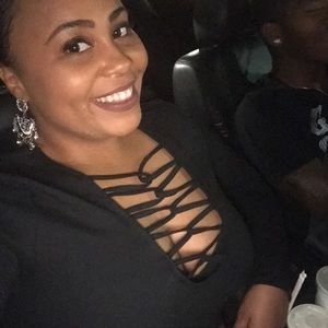 Meet your Posher, Myra