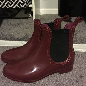 Burgundy Rain Boots ☔️