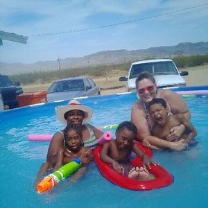 Meet your Posher, Lakreshia