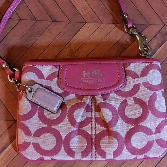 Coach wristlet [price firm]