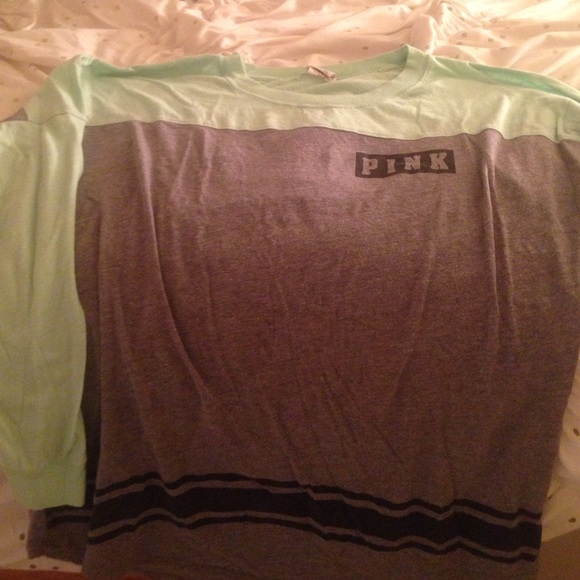 Open back long sleeve tee