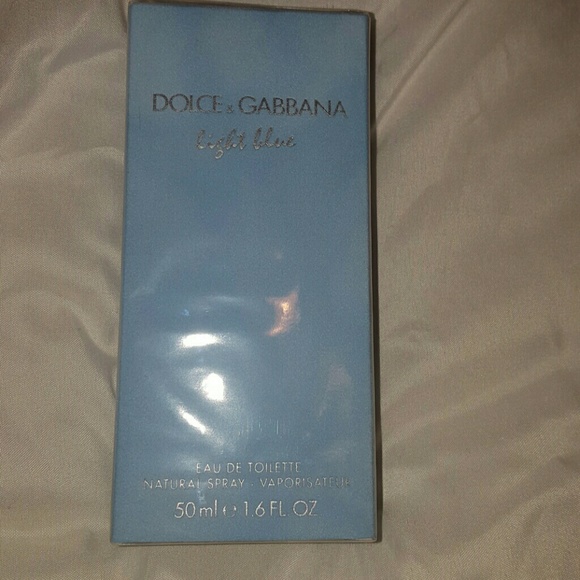 Dolce  & Gabbana Light Blue Perfume