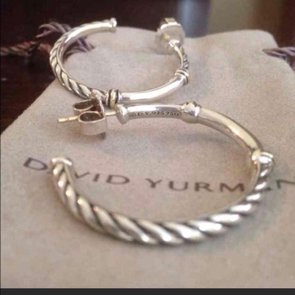 David yurman metro hoop earring medium size