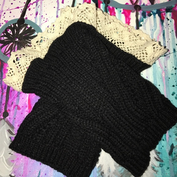 Lace Leg Warmers - Picture 2 of 2