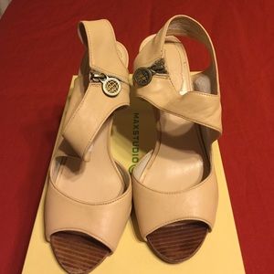 Max Studio Heels
