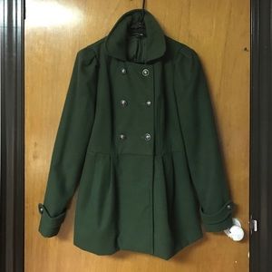 ❄️Olive Green Peacoat❄️