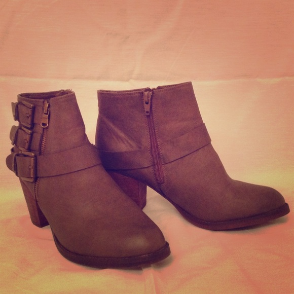 Mossimo bootie