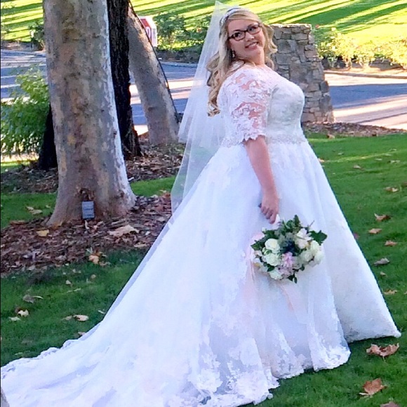 Meet your Posher, Krista - Picture 3 of 7