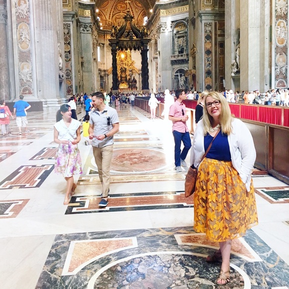 Meet your Posher, Krista - Picture 4 of 7