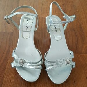 Low Heel Dress Shoes