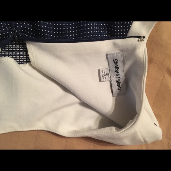 Dress - Picture 4 of 4