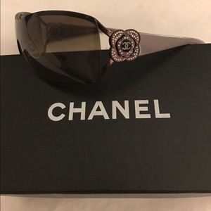 Chanel crystal rose sunglasses