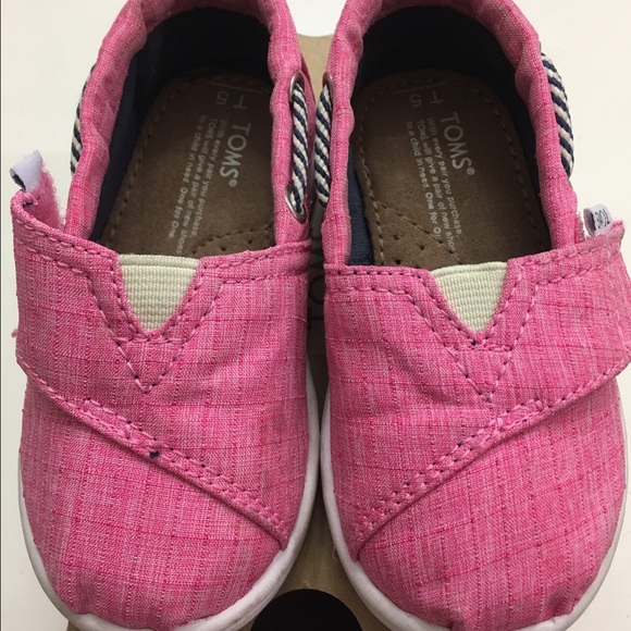 🎀 TOMS Toddler Pink Chambray