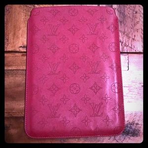 Original LV IPad Air SOFTCASE.