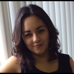 Meet your Posher, Rosalva