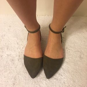 Charlotte Russe Pointed Toe Flats