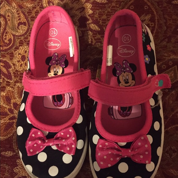 Minnie Mouse sandals
