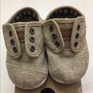 🎀 TOMS Tiny Cordones Natural Burlap