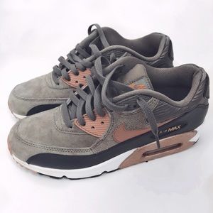 Nike Air Max 90's