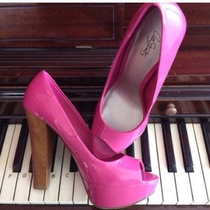 Hot pink CITY STREETS patent platform chunky heel