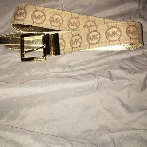 AUTHENTIC MICHAEL KORS belt
