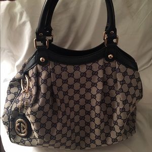 Gucci navy blue handbag