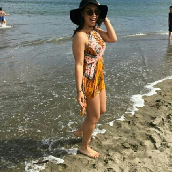 Dolly Royalty - Picture 2 of 4