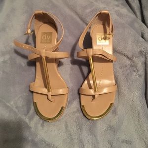 DV by Dolce Vita Wedges