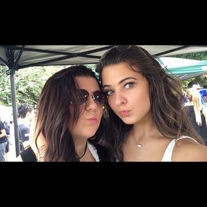 Meet your Posher, Francesca