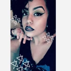 Meet your Posher, Esther