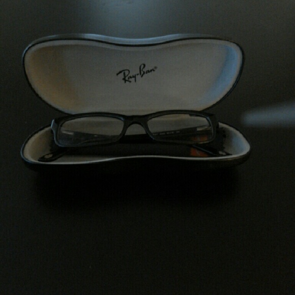RayBan black framed glasses with tint - Picture 4 of 4