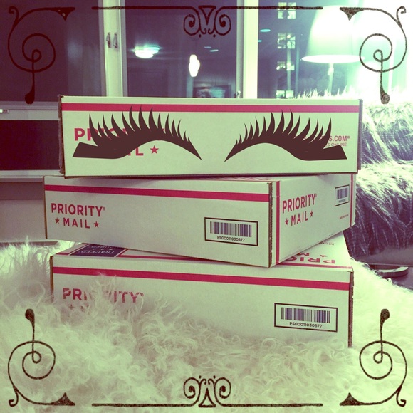 Shipping New Hotness to Some Lucky Girls!
